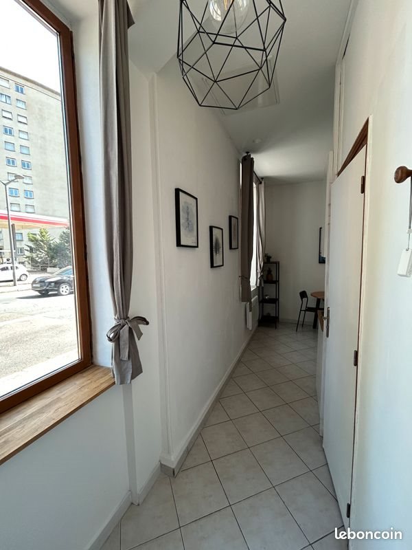 Appartement à louer, 25m², Oullins