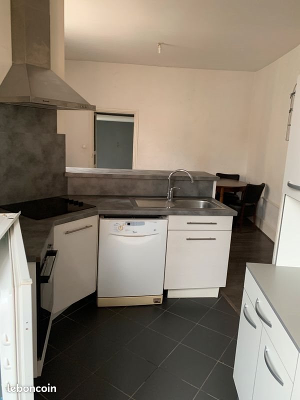Appartement à louer, 55m², Autun