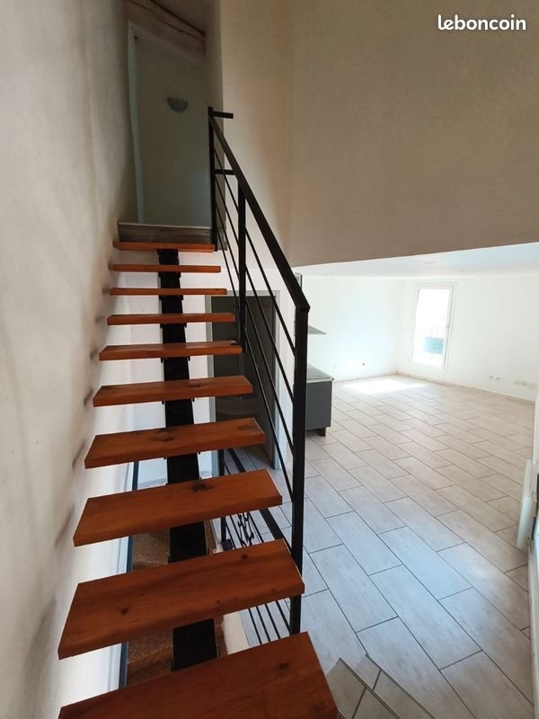 Appartement à louer, 50m², Vias