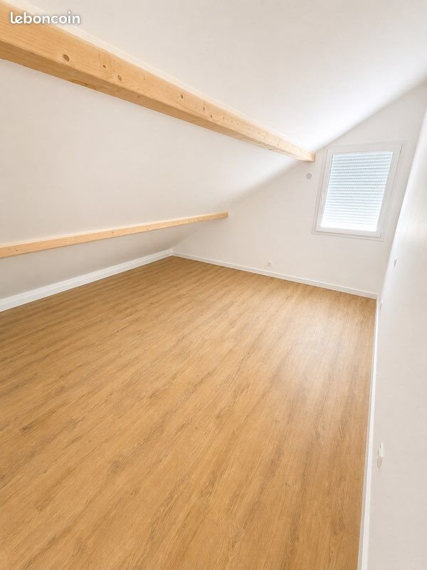 Appartement à louer, 102m², Montrabé