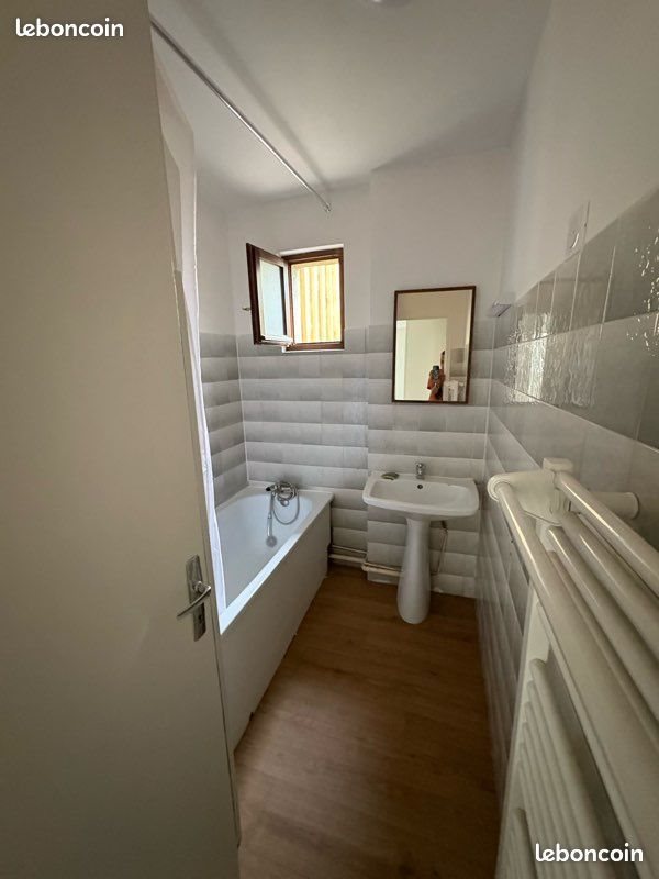 Appartement à louer, 45m², Châtellerault
