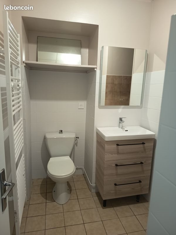 Appartement à louer, 29m², Sarras