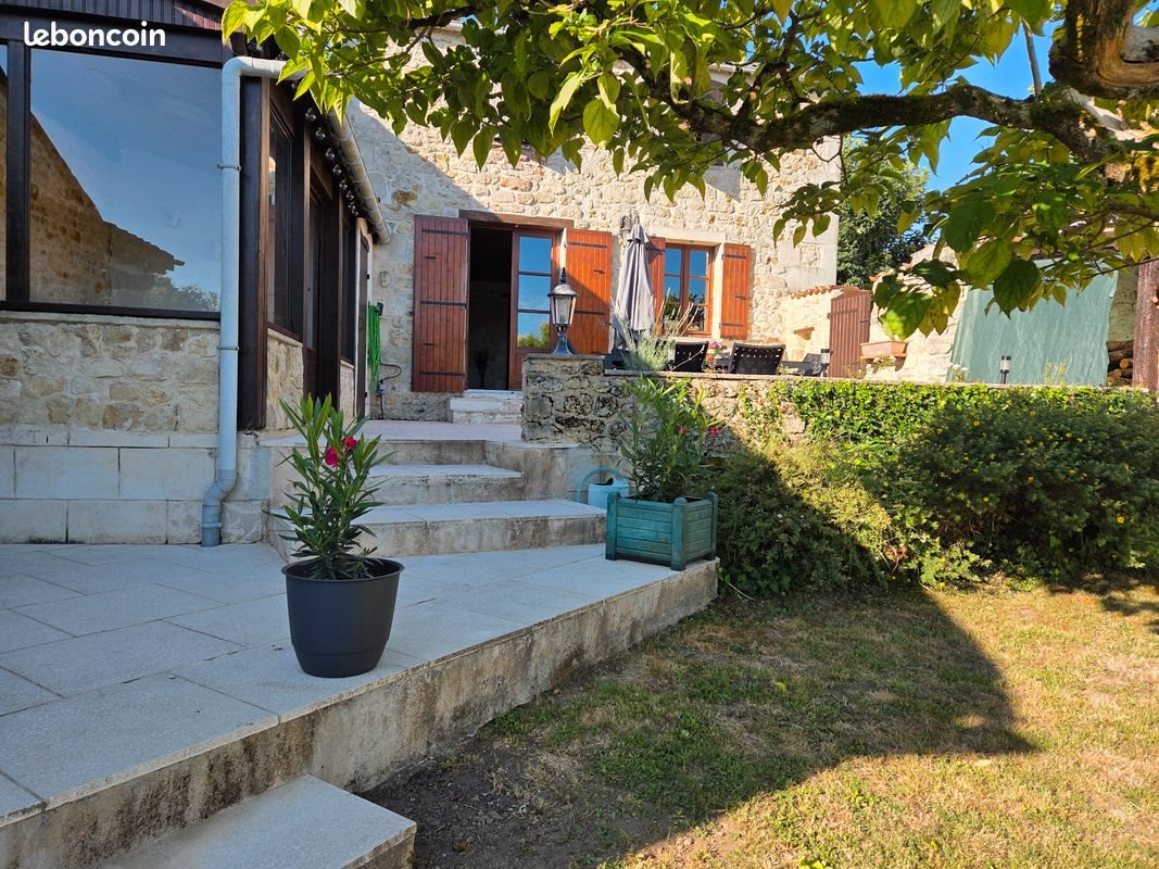 Maison à vendre, 127m², Pont-l'Abbé-d'Arnoult