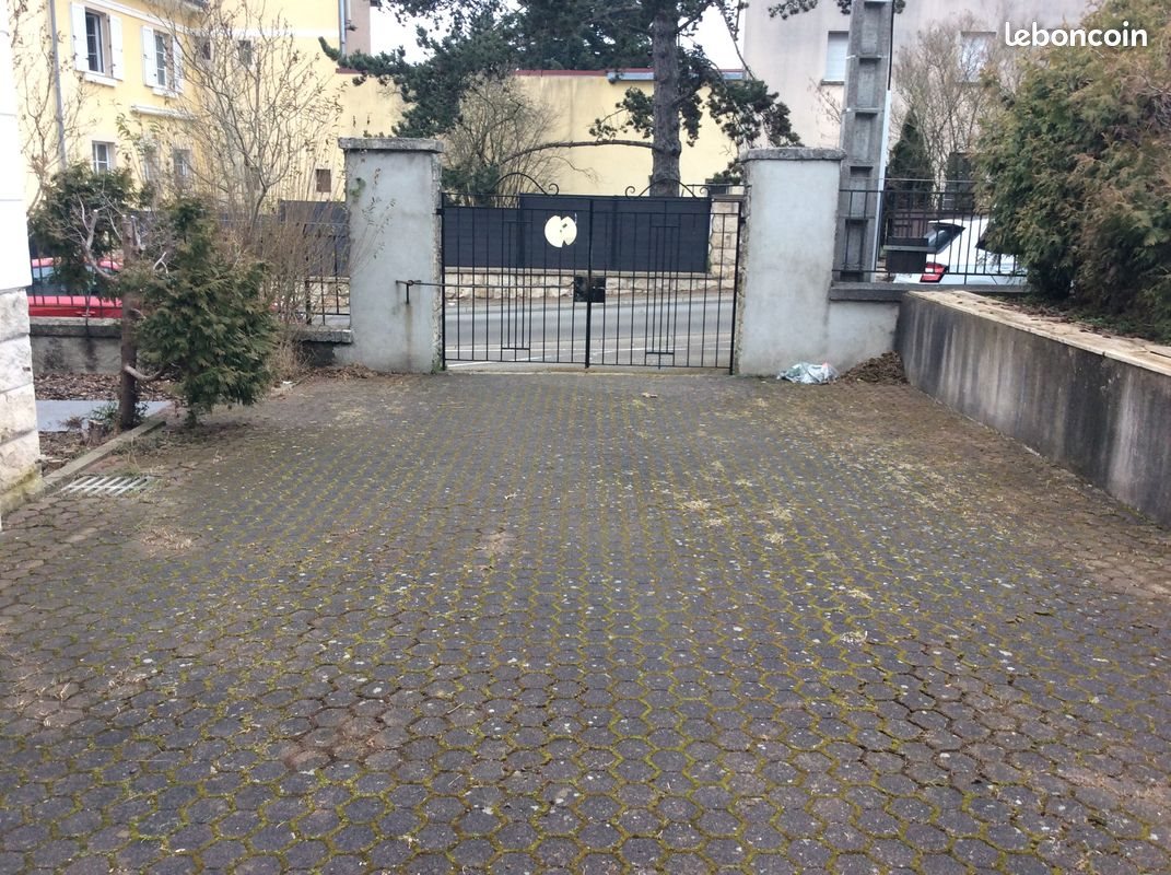 Maison à vendre, 355m², Rédange