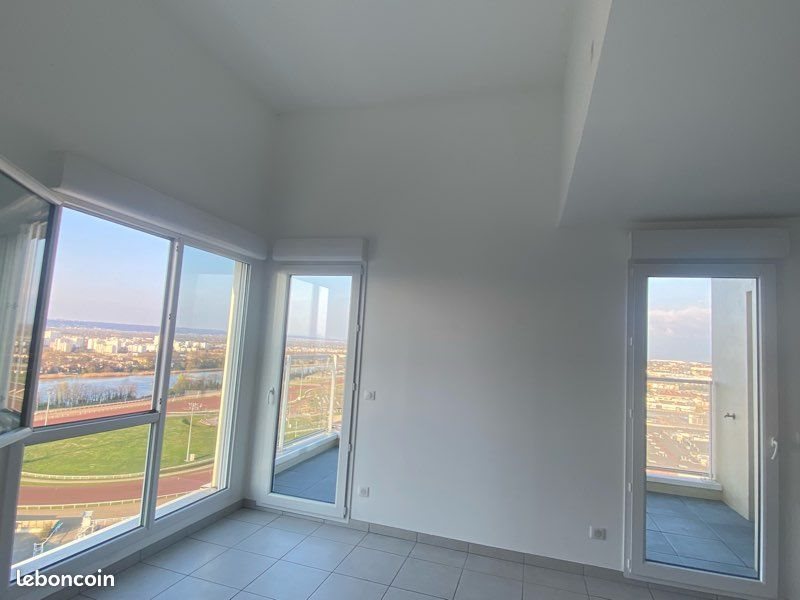 Appartement à louer, 80m², Villeurbanne