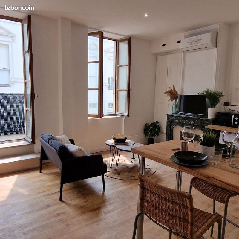 Appartement à vendre, 230m², Montélimar