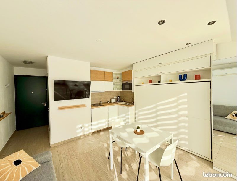 Appartement à louer, 25m², Roquebrune-Cap-Martin
