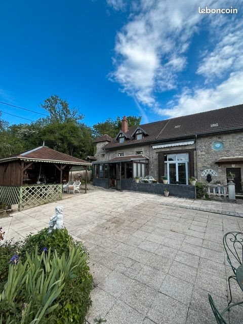Maison à vendre, 255m², Saint-Léger-du-Bois