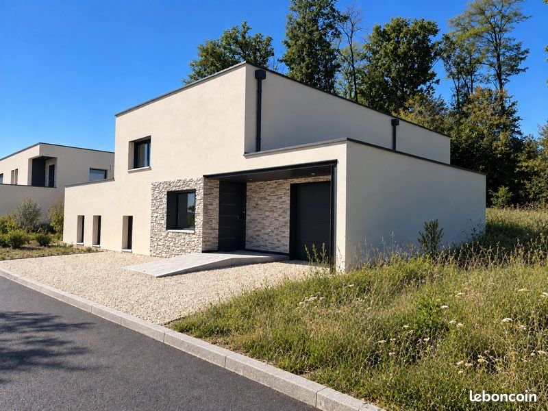 Maison à vendre, 140m², Geneuille