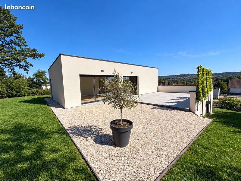 Maison à vendre, 140m², Geneuille