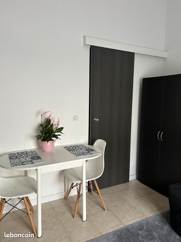 Appartement à louer, 14m², Trélazé