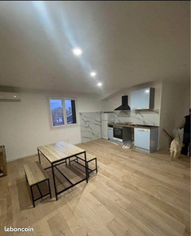 Appartement à louer, 50m², Quarante