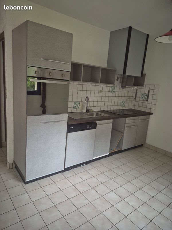 Maison à louer, 70m², Sizun