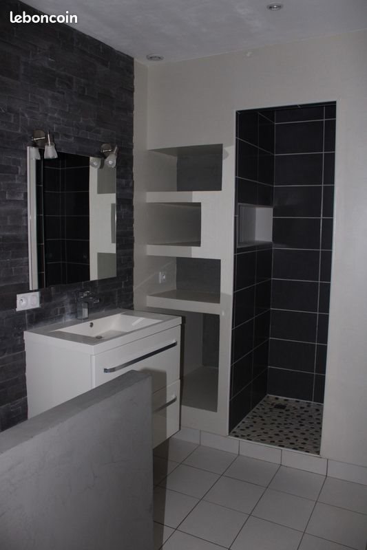 Appartement à louer, 77m², Saint-Just-Saint-Rambert