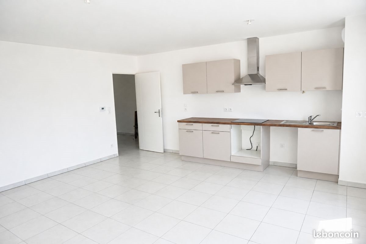 Appartement à louer, 72m², Lyon 8ème