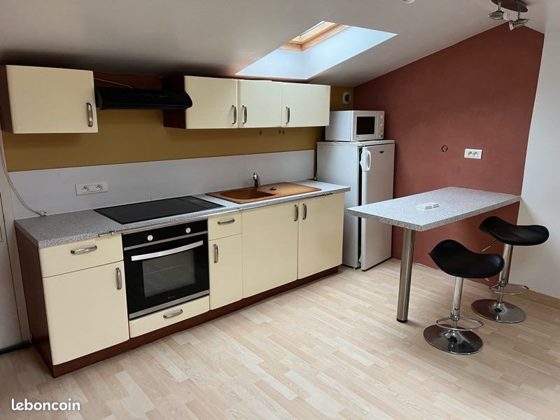 Appartement à louer, 65m², Matha