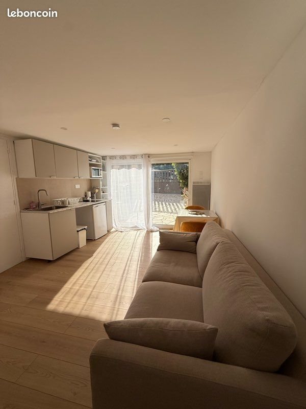Appartement à louer, 25m², Hyères