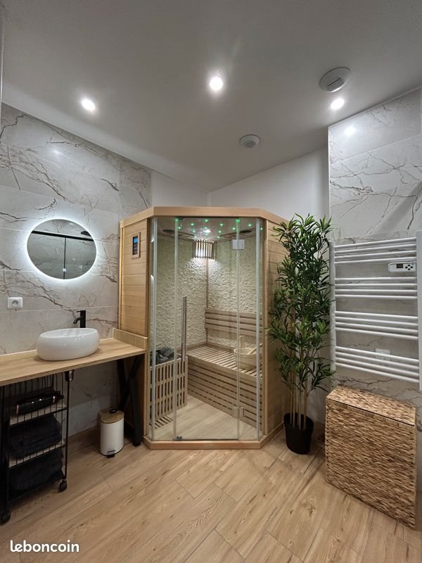 Appartement à louer, 45m², Aurillac