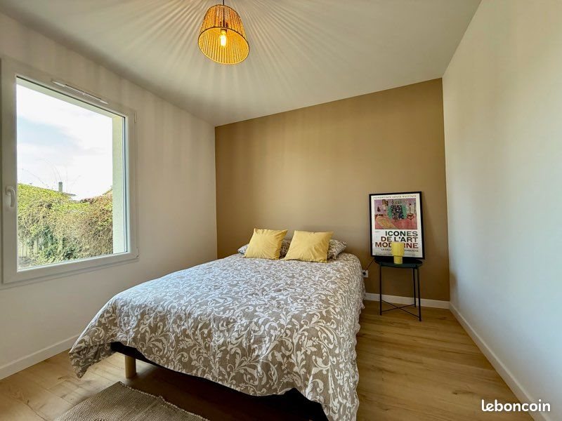 Maison à louer, 90m², Salles
