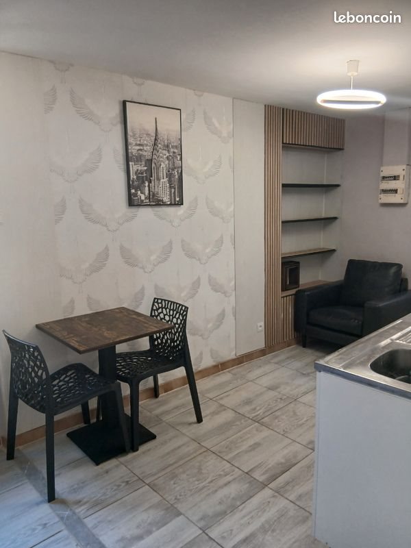 Appartement à louer, 22m², Béziers