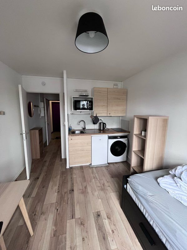 Appartement à louer, 19m², Elancourt