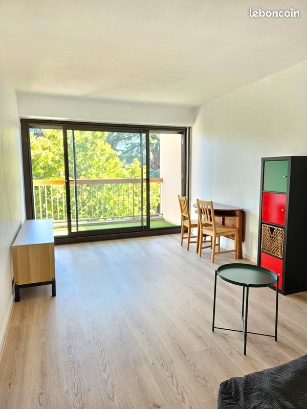 Appartement à louer, 31m², Talence