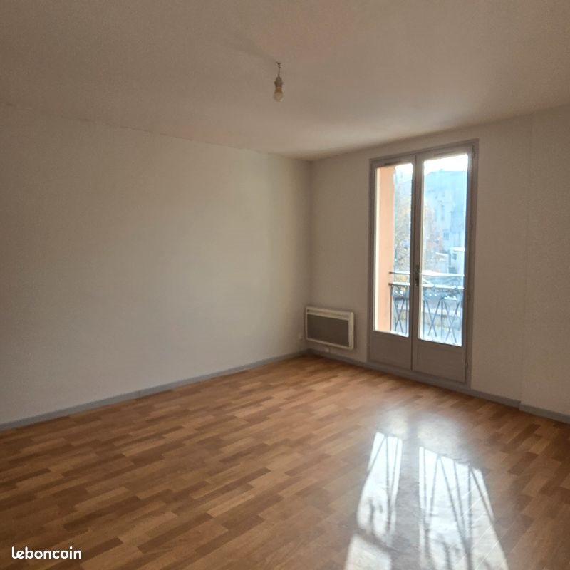 Appartement à louer, 40m², Tarascon-sur-Ariège
