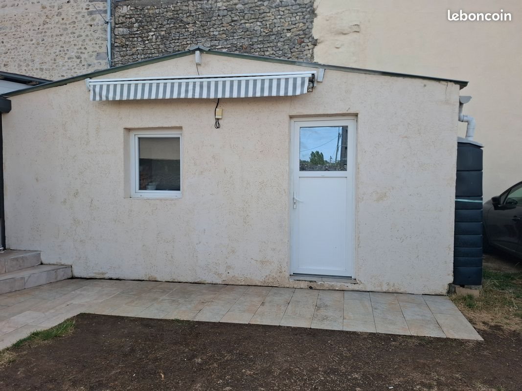 Appartement à louer, 18m², Étampes
