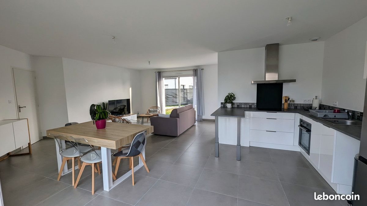 Maison à louer, 92m², Sainte-Pazanne