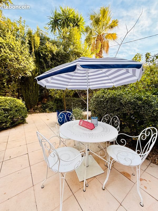Appartement à louer, 35m², Carqueiranne