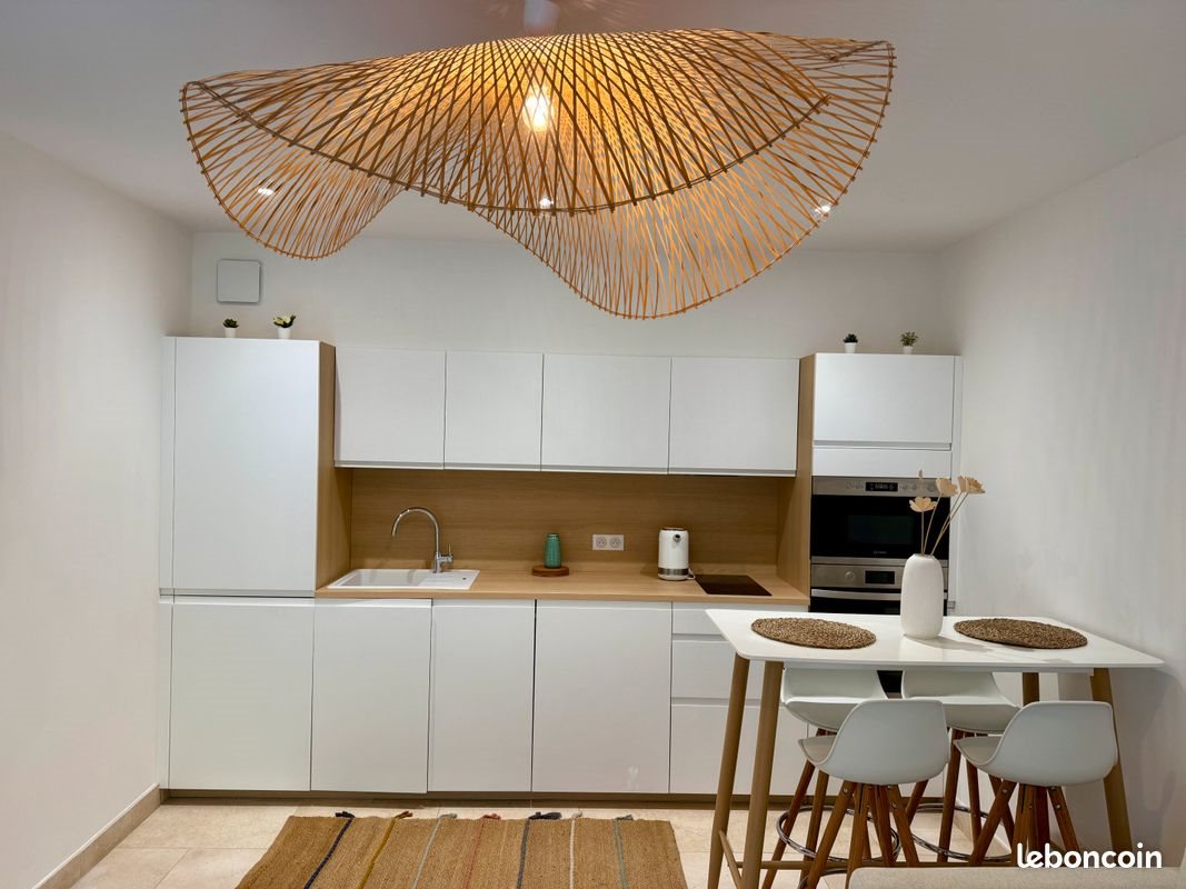 Appartement à louer, 35m², Carqueiranne