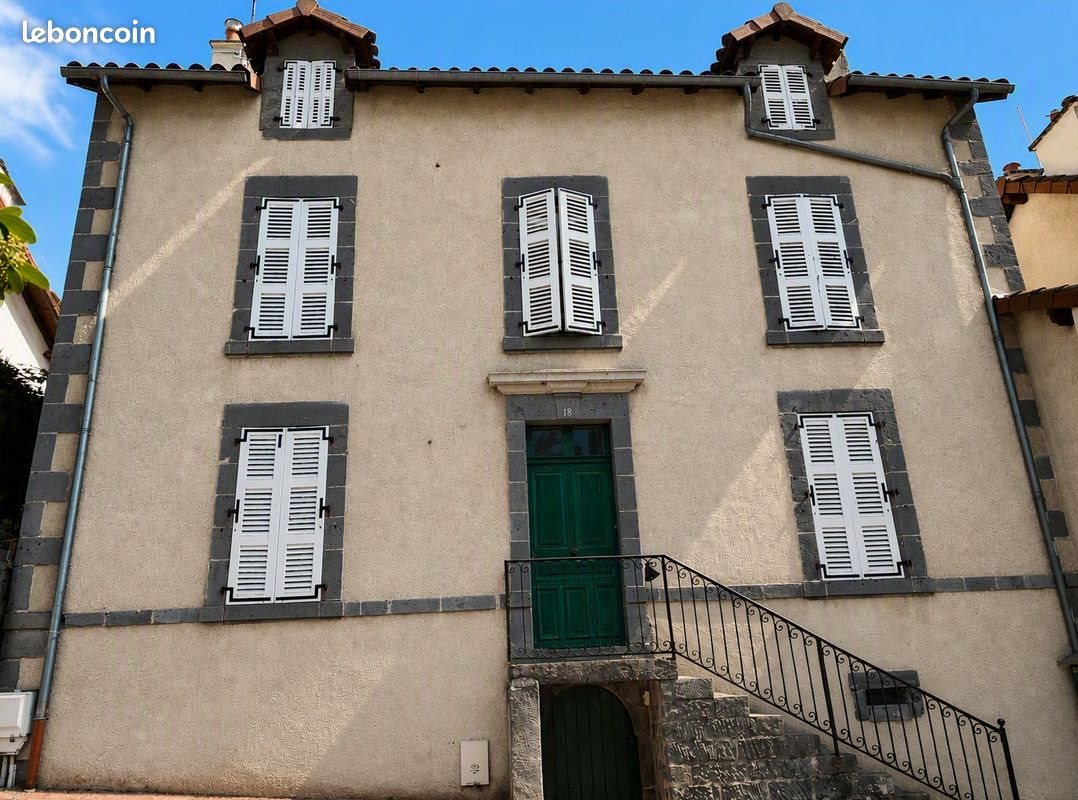 Appartement à louer, 24m², Aurillac