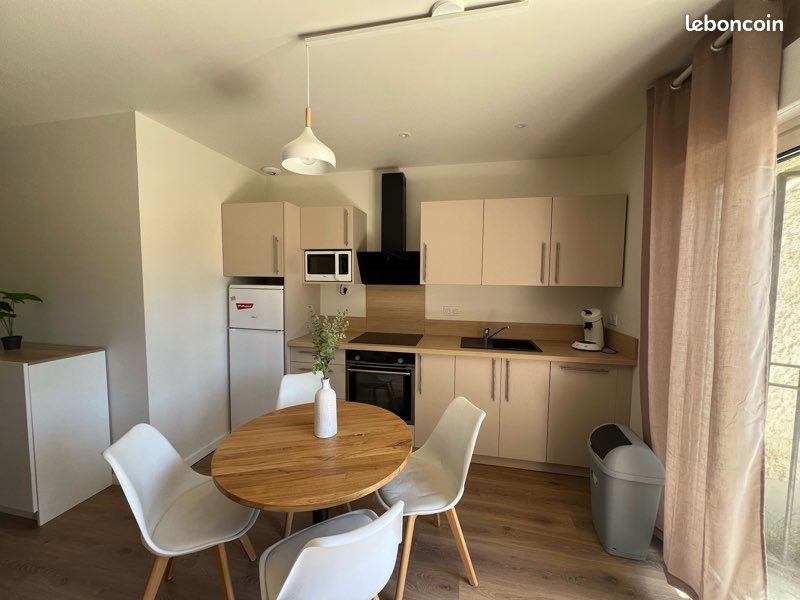 Appartement à louer, 45m², Bédarrides