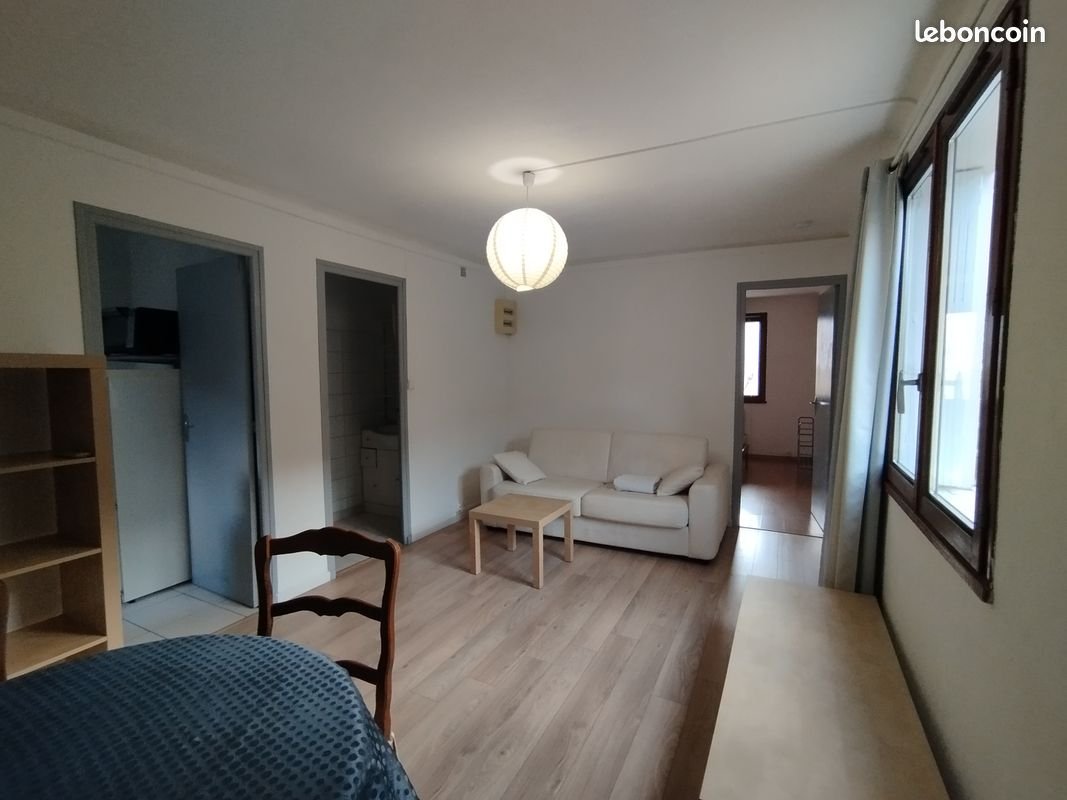 Appartement à louer, 38m², Meyrargues