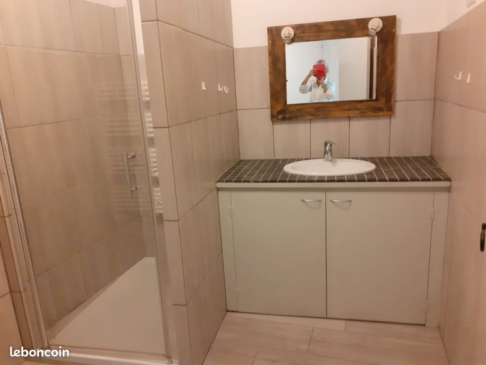 Maison à louer, 80m², Aups
