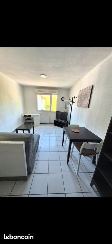 Appartement à louer, 19m², Saint-Martin-d'Hères