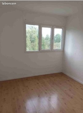 Appartement à louer, 65m², Isbergues