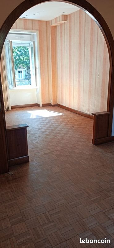 Maison à vendre, 134m², Ydes