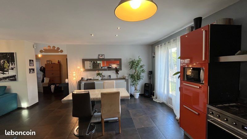 Maison à vendre, 122m², Poussan