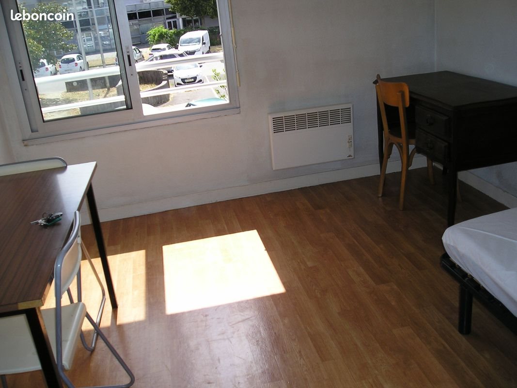 Appartement à louer, 19m², Saint-Nazaire