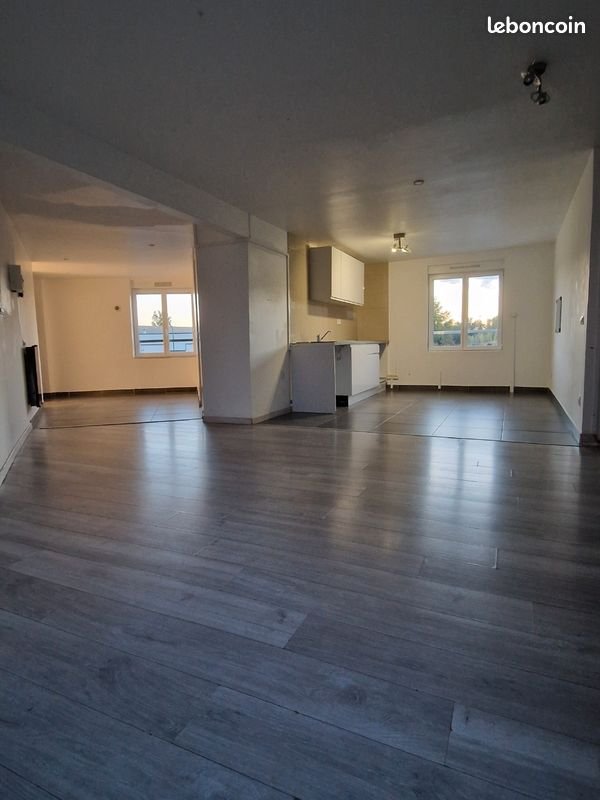 Appartement à louer, 100m², Vaires-sur-Marne