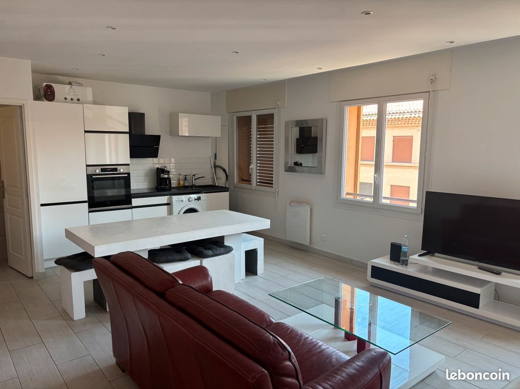 Appartement à louer, 48m², Saint-Raphaël