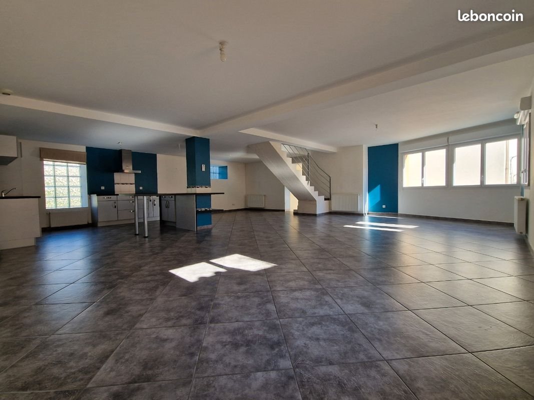 Maison à vendre, 160m², Pérignat-lès-Sarliève