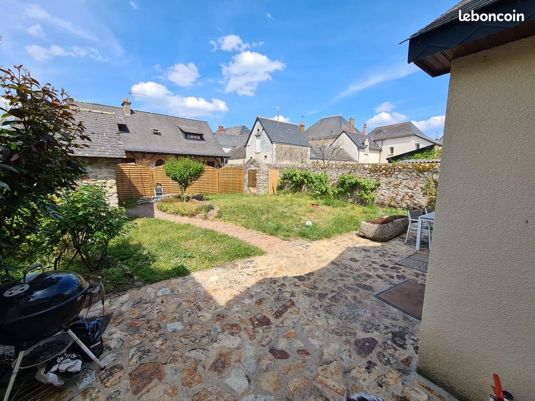 Maison à louer, 120m², Etriché