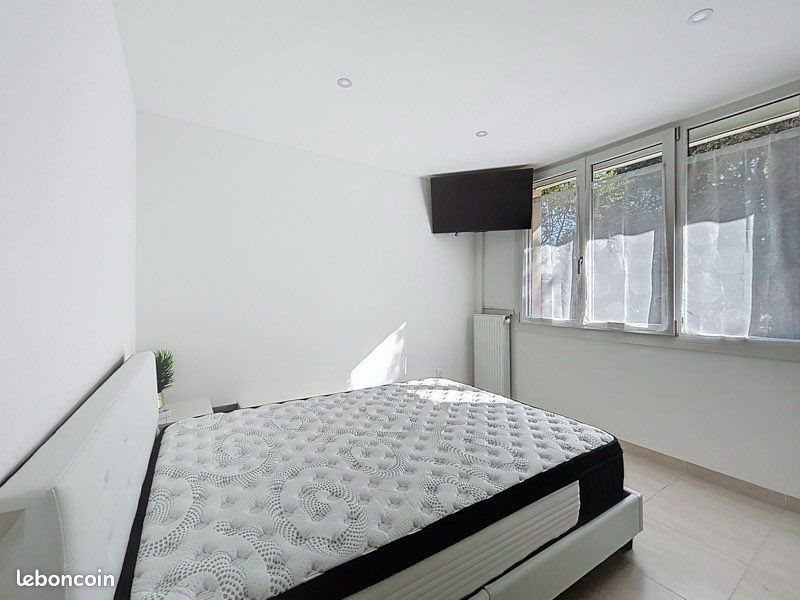 Appartement à vendre, 66m², Pont-Saint-Esprit