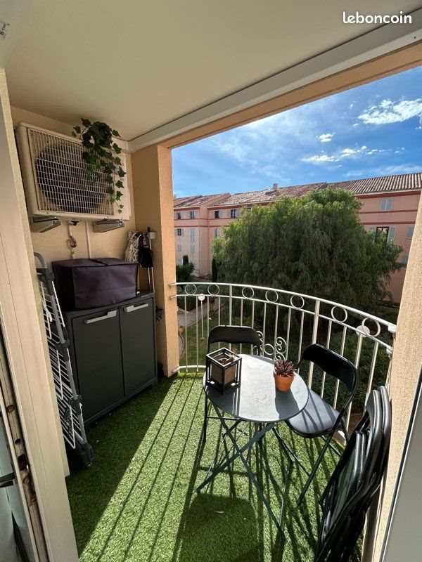 Appartement à louer, 24m², Fréjus