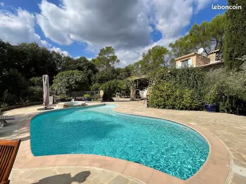 Maison à vendre, 150m², Pignans