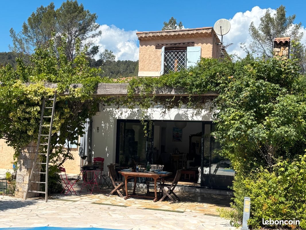 Maison à vendre, 150m², Pignans