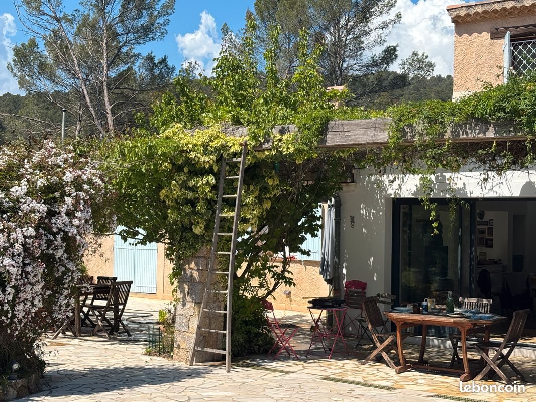 Maison à vendre, 150m², Pignans
