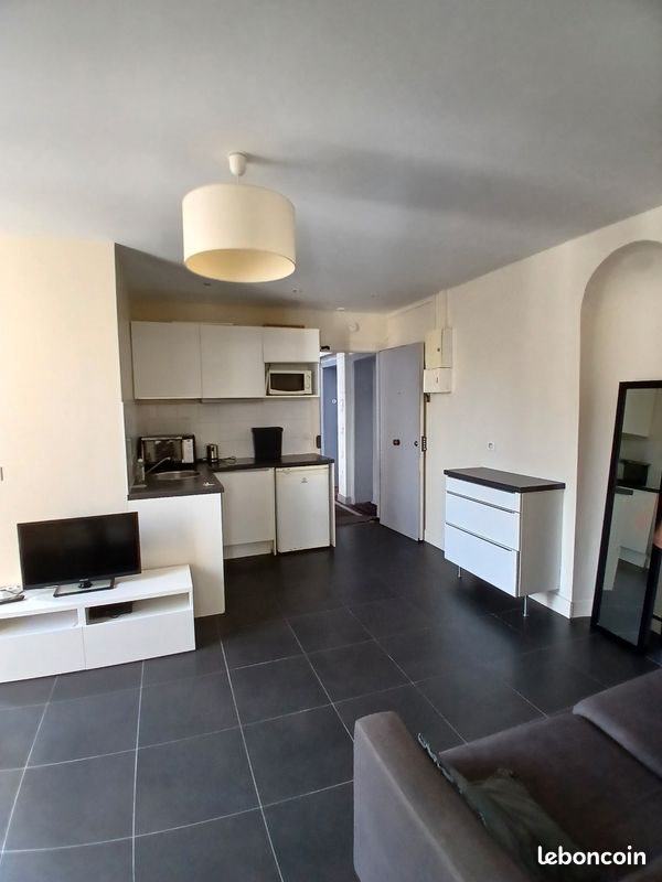 Appartement à louer, 32m², Boulogne-Billancourt